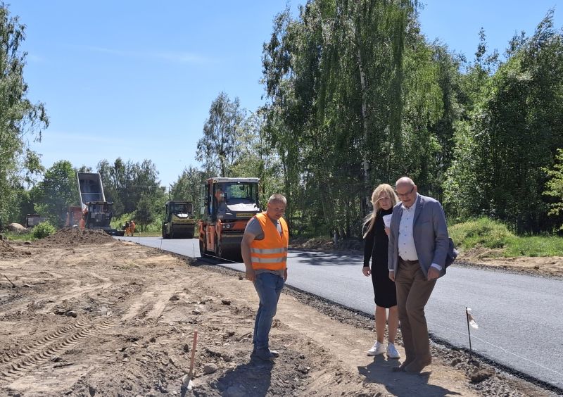 Burmistrz Gminy i Miasta Przysucha wizytował drogi gminne