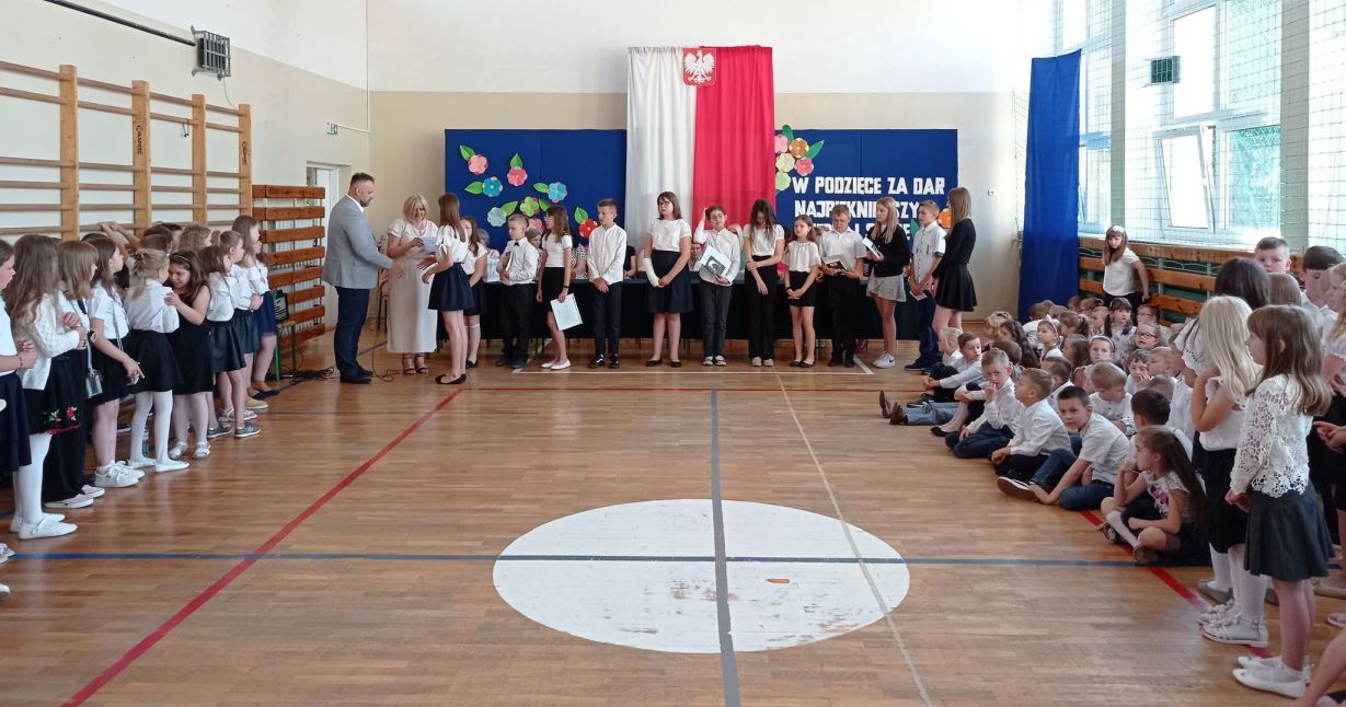 Zakończenie rok, stypendia Burmistrza