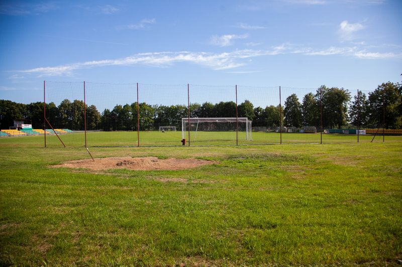 Stadion miejski w Przysusze przed